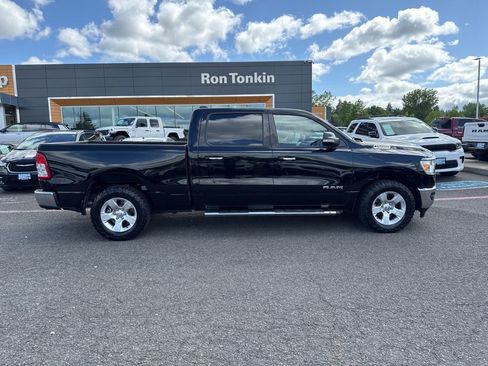 Used 2020 RAM 1500 Big Horn AWD/4WD image 10