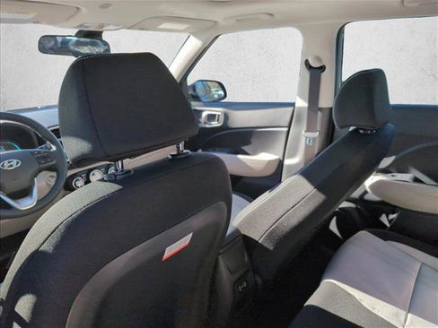 New 2026 Hyundai Venue SEL image 16