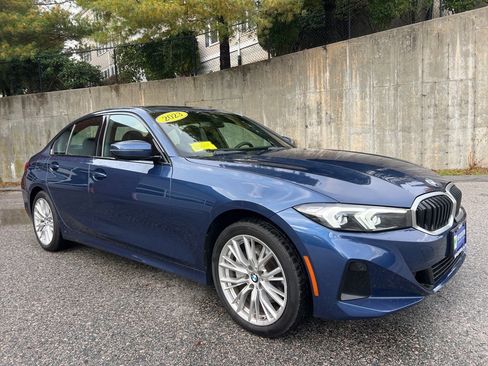 Used 2023 BMW 330i xDrive Sedan w/ Driving Assistance Package image 7