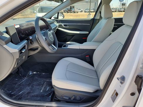 New 2026 Hyundai Sonata SEL image 11