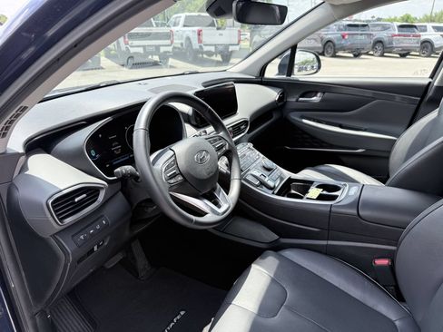 Used 2022 Hyundai Santa Fe SEL w/ Convenience + Premium Package FWD image 11