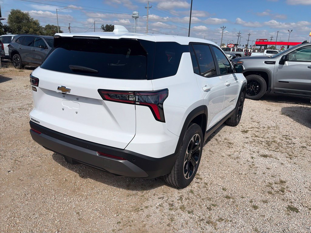 New 2027 Chevrolet Equinox LT w/ Convenience Package II FWD image 6