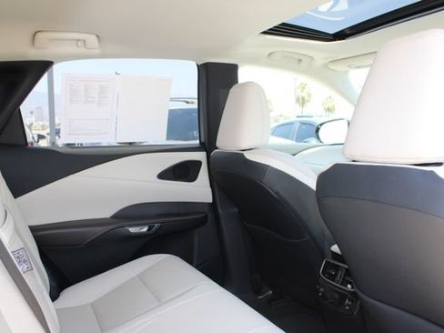 Certified 2024 Lexus RX 350 FWD w/ Technology Package image 7