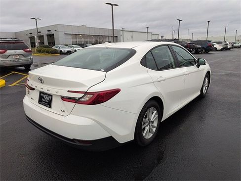 Certified 2025 Toyota Camry LE image 7