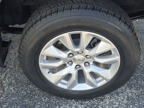 Used 2021 Chevrolet Silverado 1500 Custom image 8