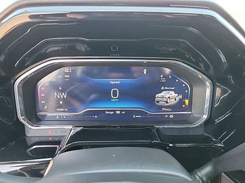 Used 2025 Chevrolet Silverado 1500 LT image 25