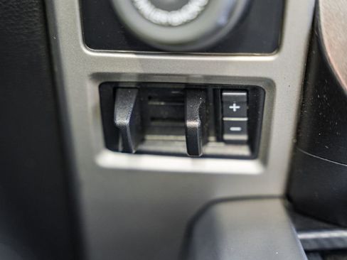 Used 2019 Ford F150 Lariat w/ Equipment Group 502A Luxury image 34