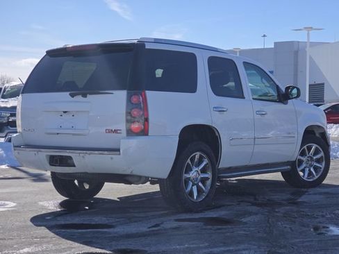 Used 2014 GMC Yukon Denali image 21