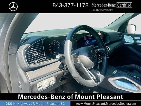 Used 2024 Mercedes-Benz GLS 450 4MATIC image 9