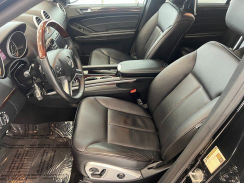 Used 2011 Mercedes-Benz GL 450 4MATIC image 10