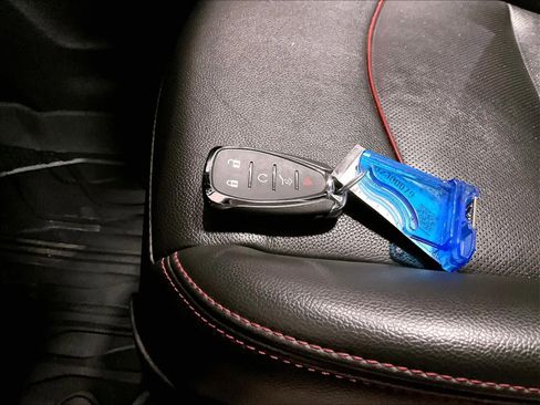 Certified 2022 Chevrolet Equinox RS w/ RS Leather Package image 30