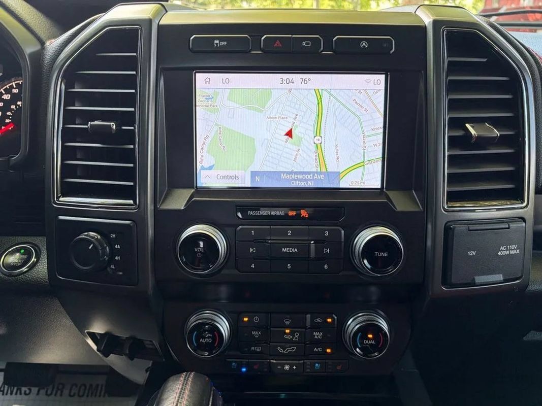 Used 2020 Ford F150 Lariat w/ Equipment Group 502A Luxury AWD/4WD image 22