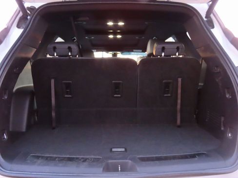 Used 2022 Buick Enclave Essence w/ Experience Buick Package image 18