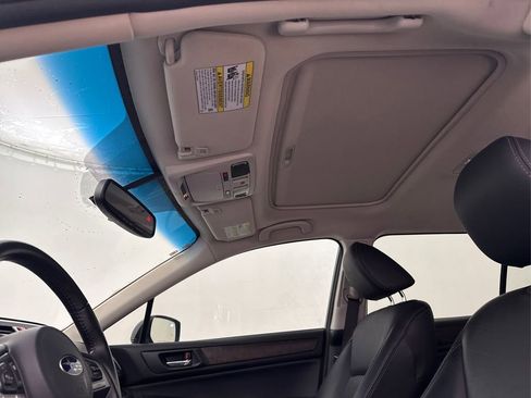 Used 2017 Subaru Outback 3.6R Limited w/ Popular Package #5 image 34