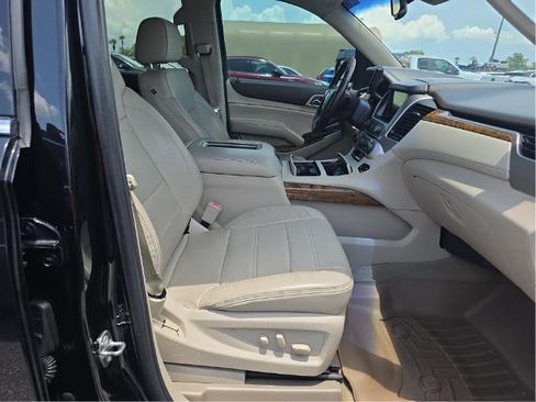 Used 2015 GMC Yukon XL Denali w/ Touring Package AWD/4WD image 5