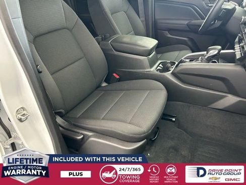 Used 2024 Chevrolet Colorado LT image 27