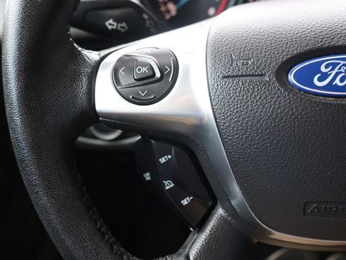 Used 2015 Ford Escape Titanium w/ Equipment Group 301A AWD/4WD image 30