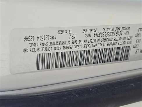 Used 2015 Jeep Wrangler Rubicon w/ Power Convenience Group image 32