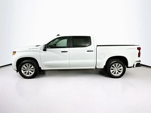 Used 2023 Chevrolet Silverado 1500 Custom RWD image 3