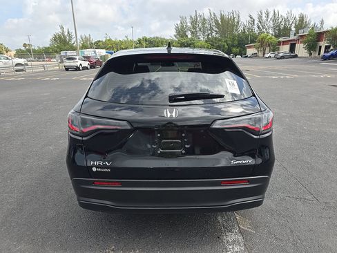 Used 2024 Honda HR-V LX image 4