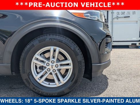 Used 2020 Ford Explorer XLT RWD image 12