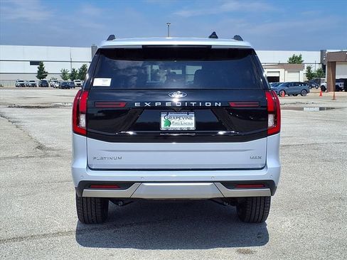 New 2026 Ford Expedition Max Platinum w/ Driver's Package AWD/4WD image 12