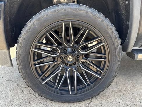 Used 2016 GMC Sierra 1500 Denali w/ Denali Ultimate Package AWD/4WD image 7