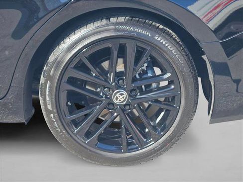 Used 2025 Toyota Camry SE image 24