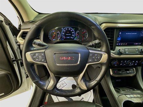 Used 2020 GMC Acadia Denali w/ LPO, Floor Liner Package FWD image 11
