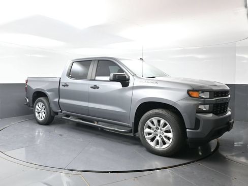 Used 2021 Chevrolet Silverado 1500 Custom w/ Safety Confidence Package RWD image 6