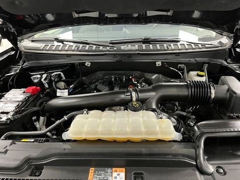 Used 2025 Ford Expedition Max Active AWD/4WD image 65