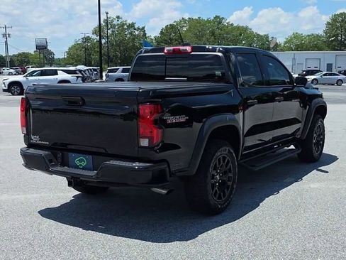 Certified 2023 Chevrolet Colorado Trail Boss w/ Technology Package AWD/4WD image 8