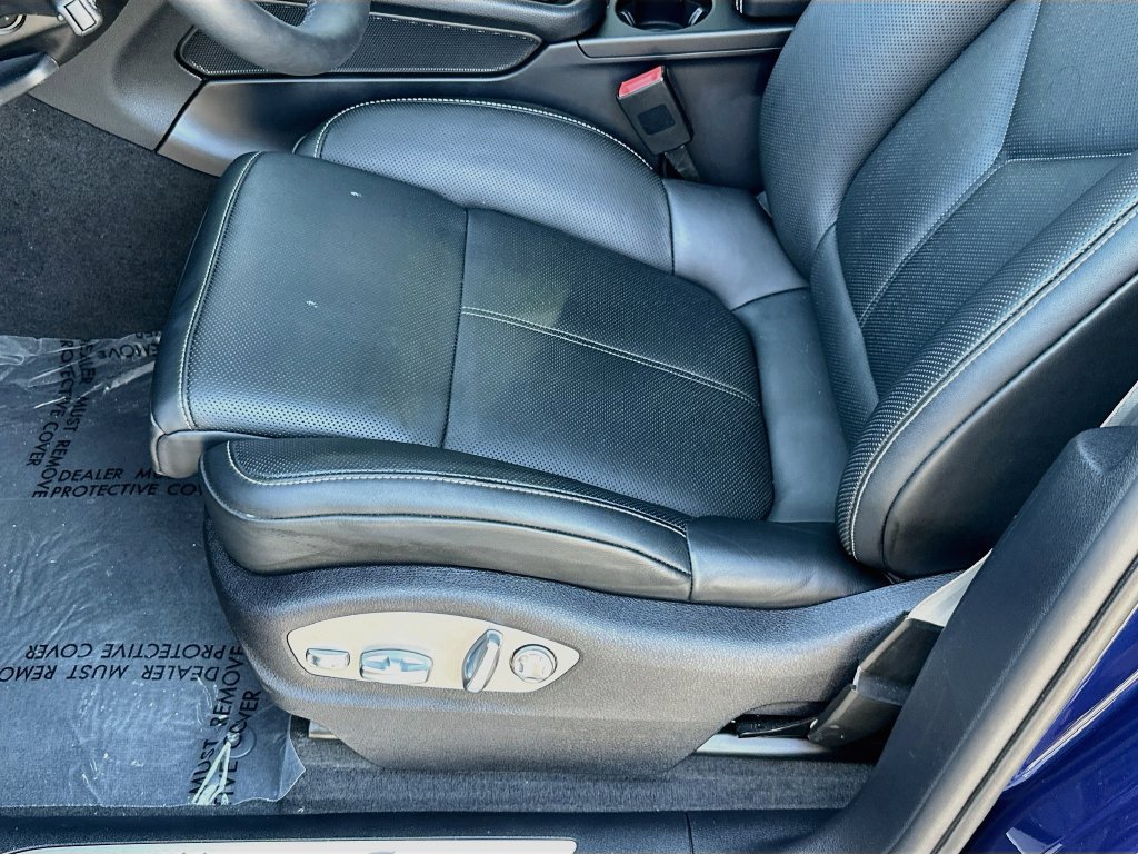 Certified 2026 Porsche Macan S AWD/4WD image 22
