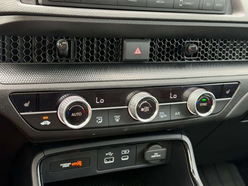 Used 2023 Honda CR-V EX image 28