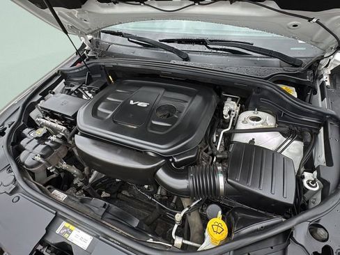 Used 2018 Jeep Grand Cherokee Altitude AWD/4WD image 27