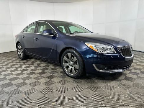 Used 2016 Buick Regal Premium w/ Driver Confidence Package #1 image 2