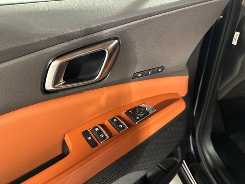 New 2026 Kia Carnival EX FWD image 12