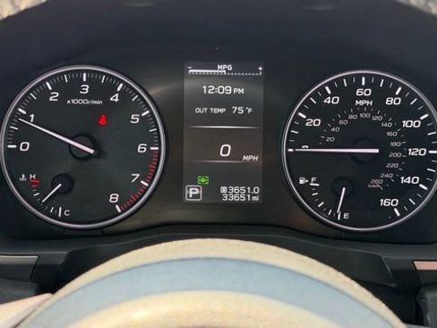 Used 2023 Subaru Ascent Touring AWD/4WD image 30
