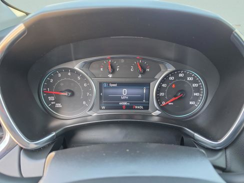 Used 2024 Chevrolet Equinox LT image 34