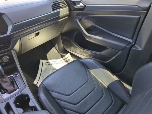 Used 2021 Volkswagen Jetta GLI Autobahn image 15