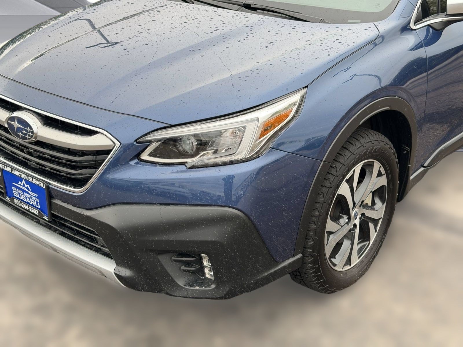 Used 2021 Subaru Outback Touring XT AWD/4WD image 12