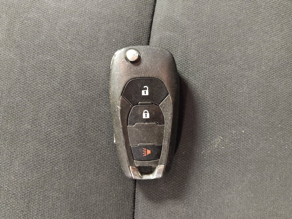 Used 2020 Chevrolet Trax LS w/ Tint and Cruise Package FWD image 32