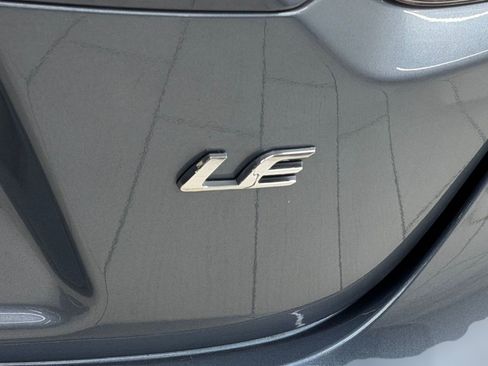 Used 2024 Toyota Corolla LE FWD image 29