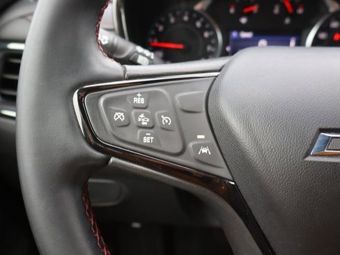Used 2023 Chevrolet Equinox RS FWD image 7