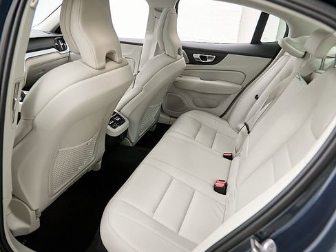 Certified 2024 Volvo S60 B5 Ultimate image 21