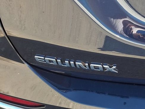 Used 2018 Chevrolet Equinox LS FWD image 31