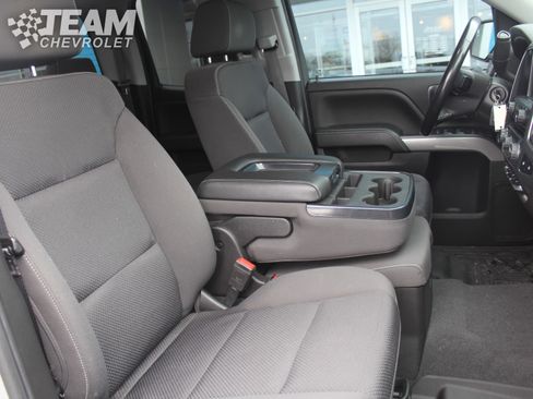 Used 2019 Chevrolet Silverado 1500 LT w/ All Star Edition image 28