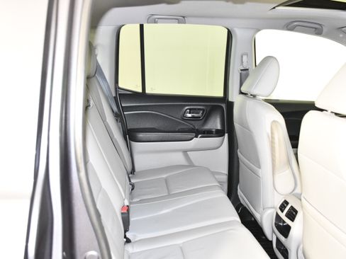 Used 2019 Honda Ridgeline RTL image 37