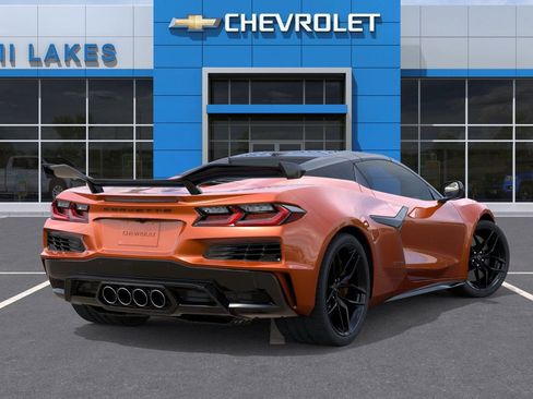 New 2026 Chevrolet Corvette Z06 w/ Z07 Performance Package image 4