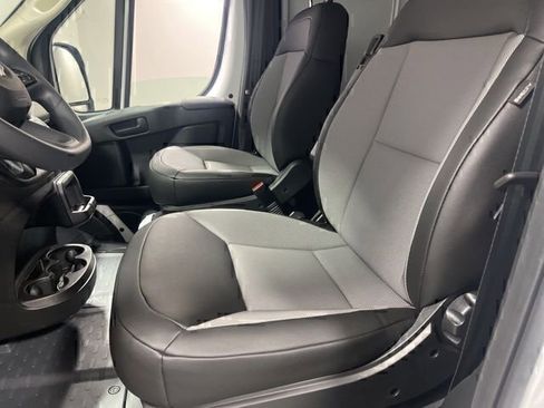 New 2026 RAM ProMaster 2500 w/ Convenience Group image 8